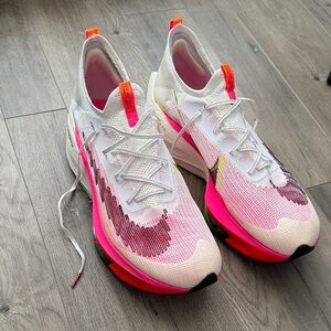 Nike men’s alphafly Pink and White Athletic Shoes